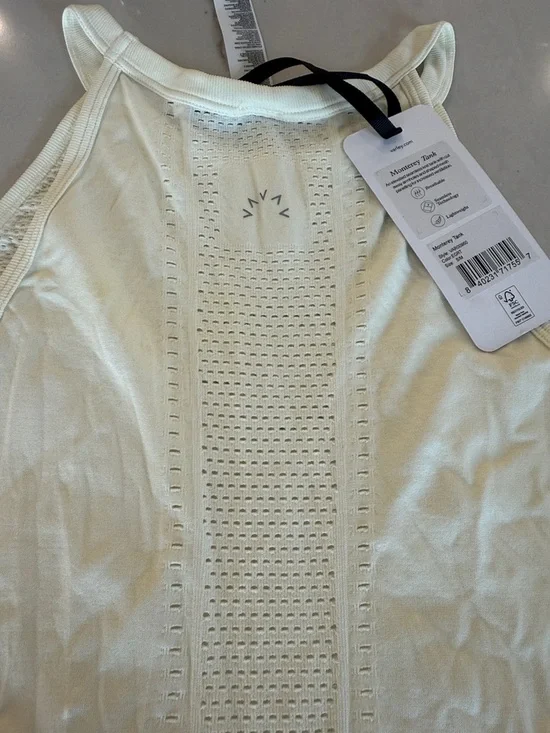 Varley Cream Lightweight, NWT Ribbed Monterey workout Tank sz S - Picture 4 of 7